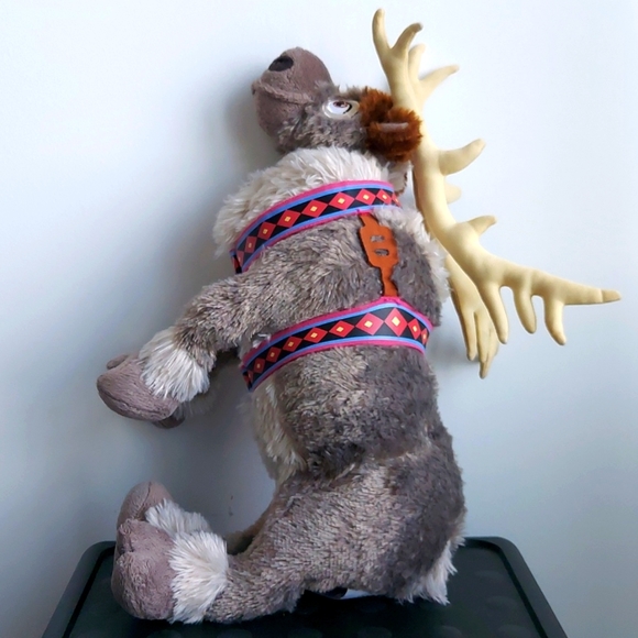 Sven Disney Store Frozen Reindeer 16" Plush Posable Stuffed Animal - Picture 2 of 5